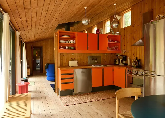 Unique And Isolated Gem Near Arreso With Sauna Сasa de vacaciones Frederiksværk